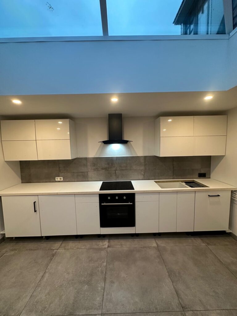 Gewrapte keuken in Heerhugowaard 3 before 1