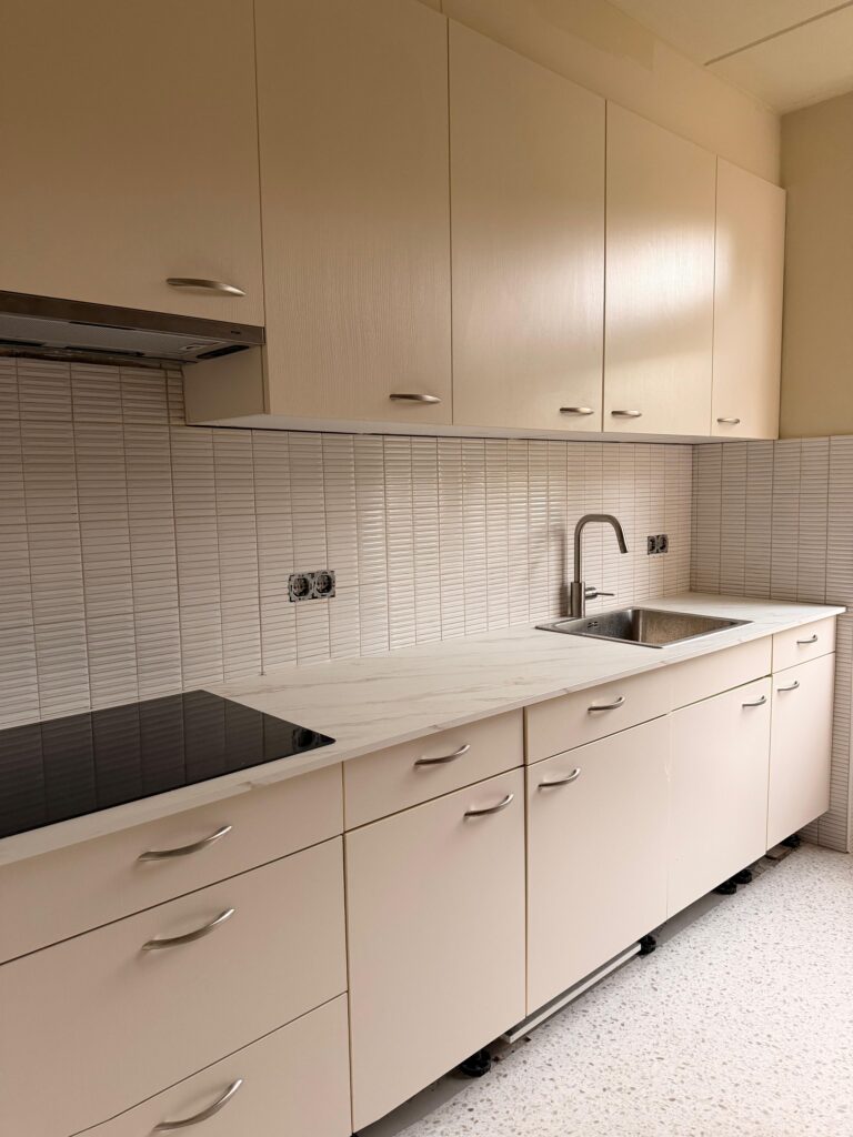 Gewrapte keuken in Kampen 10 before 1